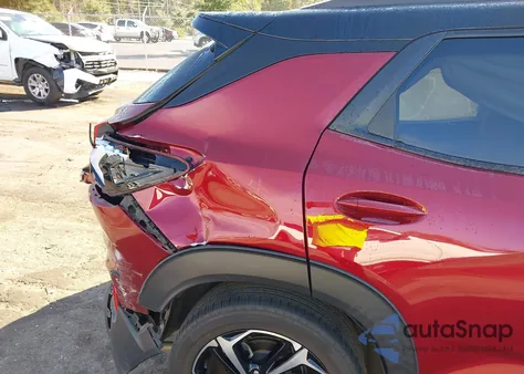 2023 Chevrolet Trailblazer Fwd Rs z USA, uszkodzony, nr VIN KL79MTSL6PB071848